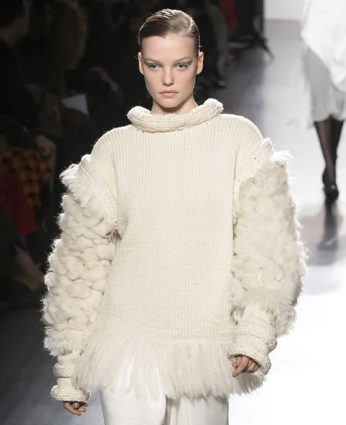 Prabal Gurung - 2017 sonbahar koleksiyonu