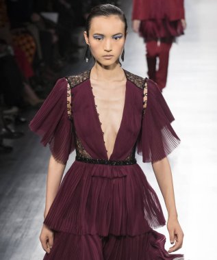 Prabal Gurung - 2017 sonbahar koleksiyonu