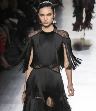 Prabal Gurung - 2017 sonbahar koleksiyonu