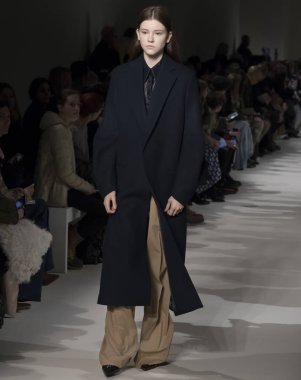 Victoria Beckham - 2017 sonbahar koleksiyonu
