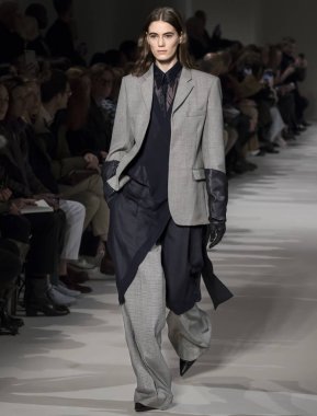 Victoria Beckham - 2017 sonbahar koleksiyonu