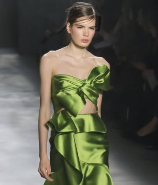 Marchesa - 2017 sonbahar koleksiyonu