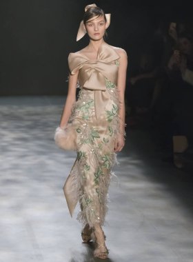 Marchesa - 2017 sonbahar koleksiyonu