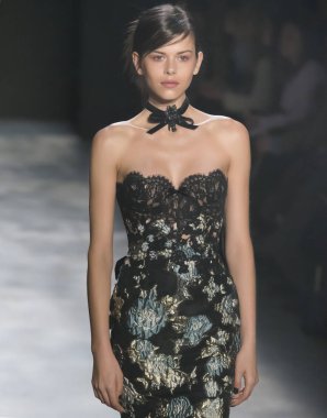 Marchesa - 2017 sonbahar koleksiyonu