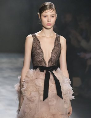 Marchesa - 2017 sonbahar koleksiyonu