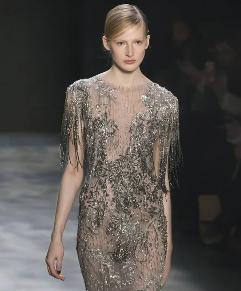 Marchesa - 2017 sonbahar koleksiyonu