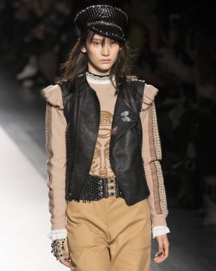 Desigual - 2017 sonbahar koleksiyonu