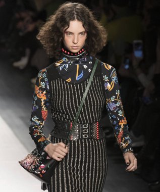 Desigual - 2017 sonbahar koleksiyonu