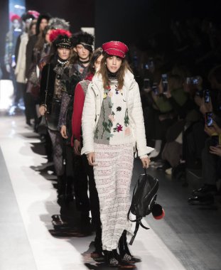 Desigual - 2017 sonbahar koleksiyonu