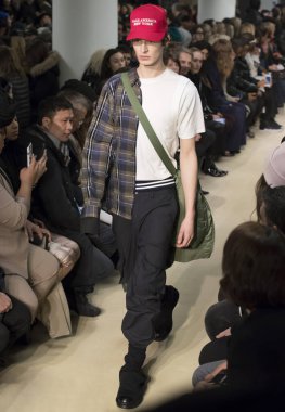 Devlet okulu - 2017 sonbahar koleksiyonu