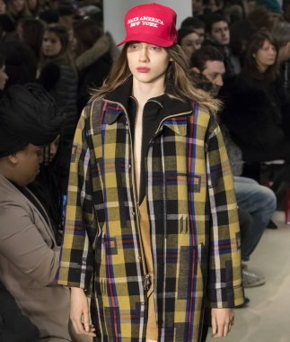 Devlet okulu - 2017 sonbahar koleksiyonu