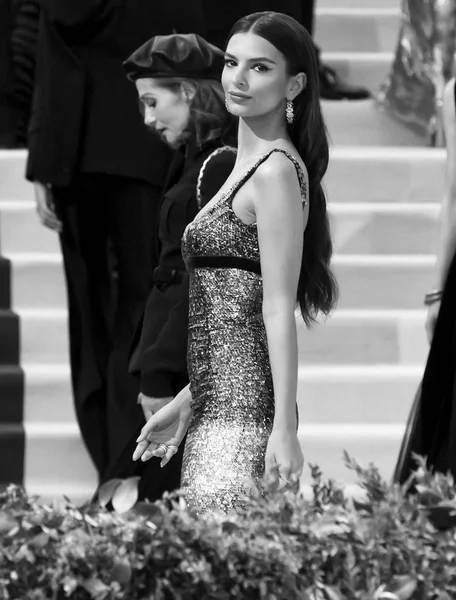 2017 Costume Institute Gala - Arrivals — Stock Photo, Image