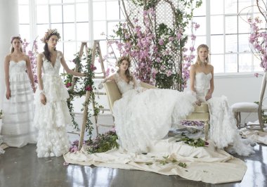 Marchesa - 2018 bahar koleksiyonu - New York moda hafta gelin
