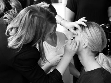 Marchesa - 2018 bahar koleksiyonu - New York moda hafta gelin