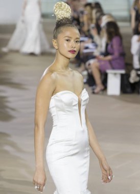 Ines Di Santo - bahar 2018 koleksiyonu - New York Moda Haftası B