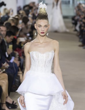 Ines Di Santo - bahar 2018 koleksiyonu - New York Moda Haftası B