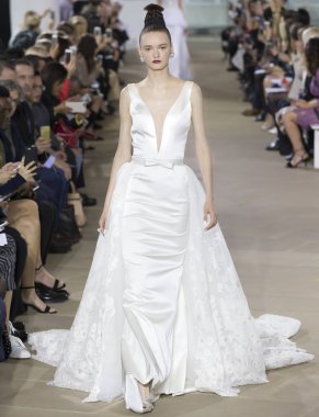 Ines Di Santo - bahar 2018 koleksiyonu - New York Moda Haftası B