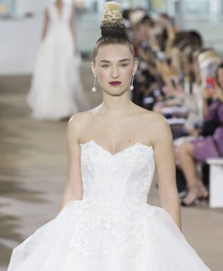 Ines Di Santo - bahar 2018 koleksiyonu - New York Moda Haftası B