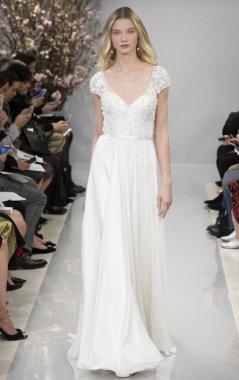 Theia - 2018 bahar koleksiyonu - New York moda hafta gelin