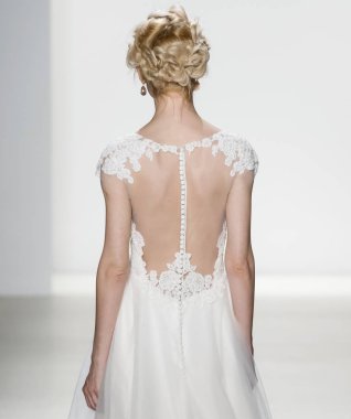 Kelly Faetanini-bahar 2018 koleksiyonu - New York Moda Haftası 