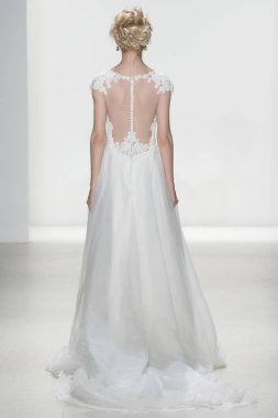 Kelly Faetanini-bahar 2018 koleksiyonu - New York Moda Haftası 