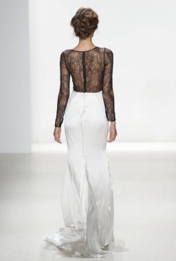 Kelly Faetanini-bahar 2018 koleksiyonu - New York Moda Haftası 