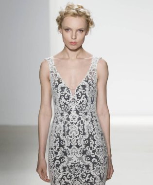 Kelly Faetanini-bahar 2018 koleksiyonu - New York Moda Haftası 