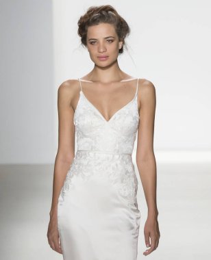 Kelly Faetanini-bahar 2018 koleksiyonu - New York Moda Haftası 