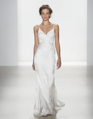 Kelly Faetanini-bahar 2018 koleksiyonu - New York Moda Haftası 