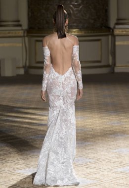 Berta - bahar 2018 koleksiyonu - New York moda hafta gelin