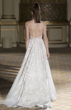 Berta - bahar 2018 koleksiyonu - New York moda hafta gelin