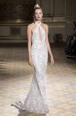 Berta - bahar 2018 koleksiyonu - New York moda hafta gelin