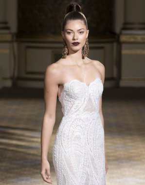 Berta - bahar 2018 koleksiyonu - New York moda hafta gelin