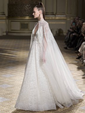 Berta - bahar 2018 koleksiyonu - New York moda hafta gelin