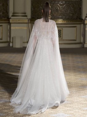 Berta - bahar 2018 koleksiyonu - New York moda hafta gelin