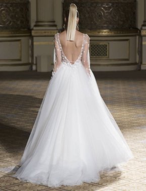 Berta - bahar 2018 koleksiyonu - New York moda hafta gelin