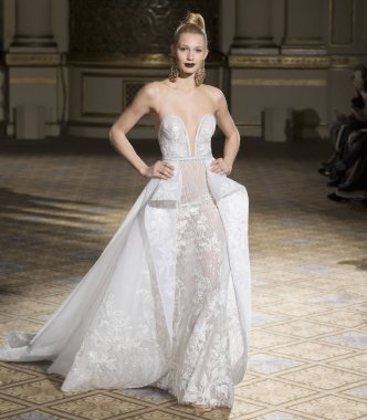 Berta - bahar 2018 koleksiyonu - New York moda hafta gelin