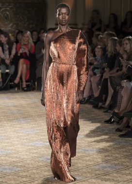 Christian Siriano - 2017 sonbahar koleksiyonu