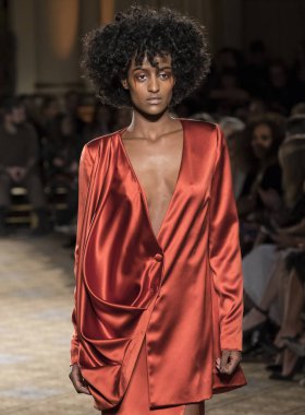 Christian Siriano - 2017 sonbahar koleksiyonu