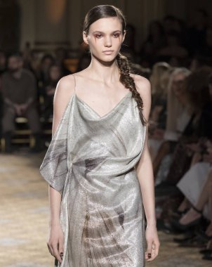 Christian Siriano - 2017 sonbahar koleksiyonu