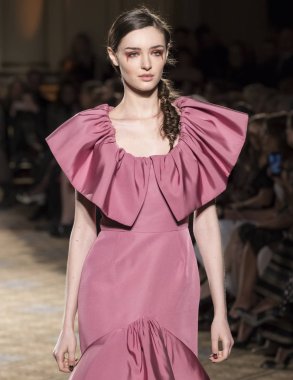 Christian Siriano - 2017 sonbahar koleksiyonu