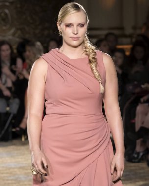 Christian Siriano - 2017 sonbahar koleksiyonu