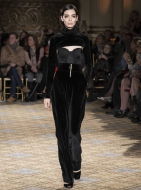 Christian Siriano - 2017 sonbahar koleksiyonu