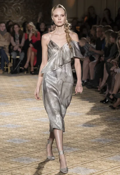 Christian Siriano - 2017 sonbahar koleksiyonu