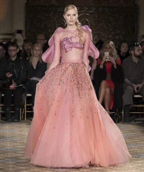 Christian Siriano - 2017 sonbahar koleksiyonu