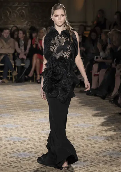 Christian Siriano - 2017 sonbahar koleksiyonu