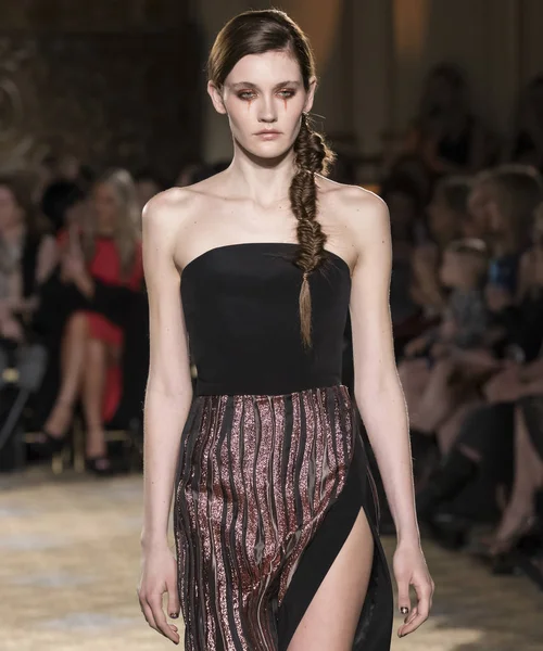 Christian Siriano - 2017 sonbahar koleksiyonu