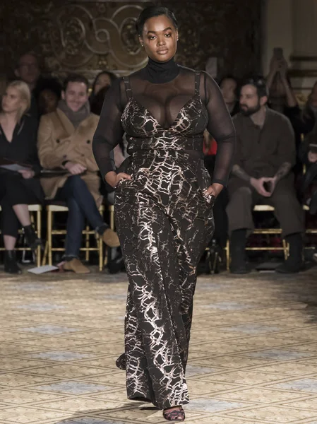 Christian Siriano - 2017 sonbahar koleksiyonu