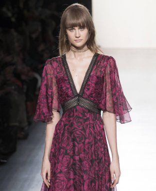 Tadashi Shoji - 2017 sonbahar koleksiyonu