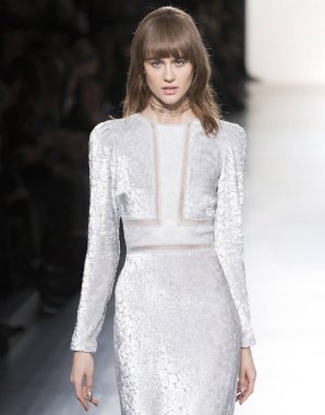 Tadashi Shoji - 2017 sonbahar koleksiyonu